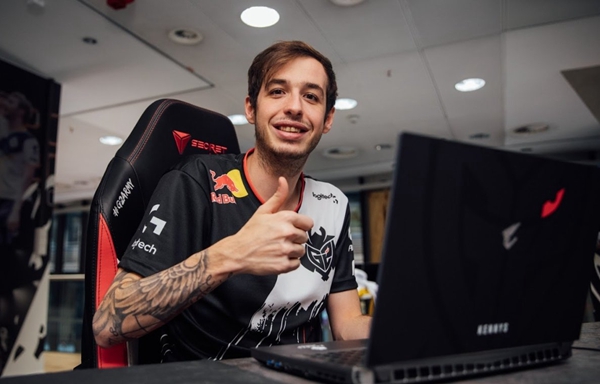 底角站位 底角站位